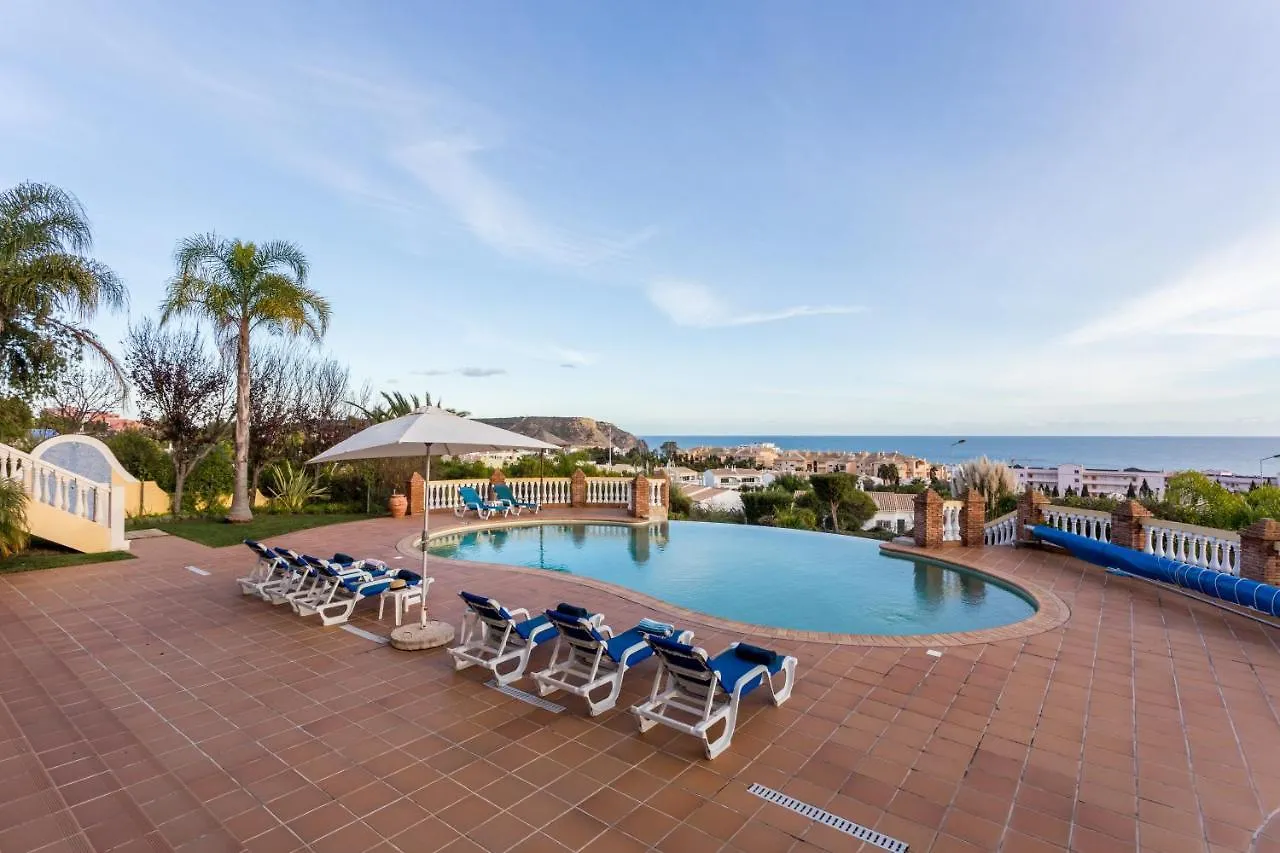 Coolhouses Algarve Luz, 5 Bed Villa & Pool, Casa N 0*,  Portugal